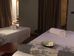 -金色春天.美颜康体纯正SPA(黄泥磅店)