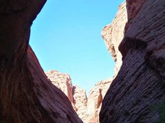 -天山神秘大峡谷