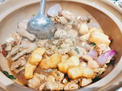 奇味鸡煲-德优正宗川菜馆