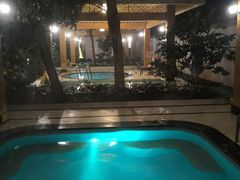 -灵秀温泉