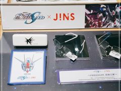 -JINS(上海宏伊国际广场店)