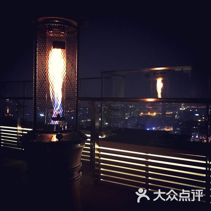 杭州柏悦酒店夜景图片