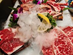 -明洞阿姨·韩式酱蟹烤肉·创意料理(三元桥店)