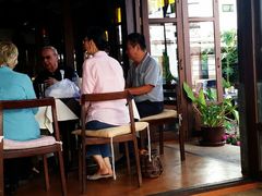 -Dash Teak House