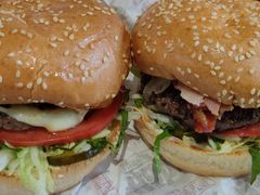 -The Habit Burger Grill 哈比特汉堡(爱琴海店)