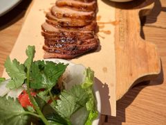 -大头虾越式风味餐厅(光明广场店)