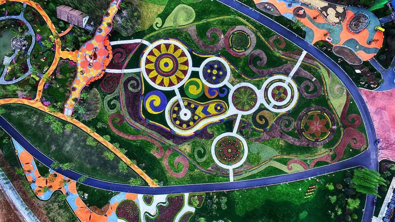 "马可波罗花世界"乐园坐落于世界探险家马