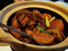 广东烧鸭焖萝卜-汤城小厨•粤菜•靓汤(金宝街店)