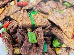 -富正毅三下锅·湘西韵味(天门山索道店)