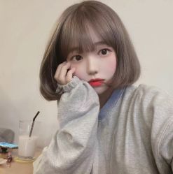 -AYO SALON