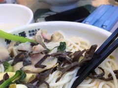 -蒙自源米线(东城星河城店)