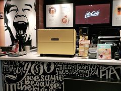 -麦当劳(汉口火车站候车室店)