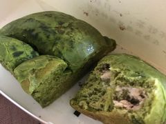 -奈雪的茶(湖滨银泰in77C区PRO店)