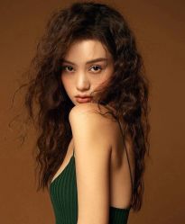 -丝语萱形象