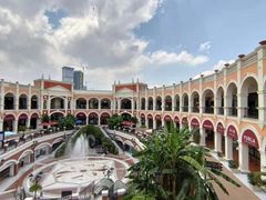 -佛罗伦萨小镇广佛名品奥特莱斯(疏港路店)