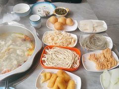 -光头药膳鸡(莱茵小镇店)