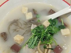 -小杨生煎(金山百联购物中心3楼店)