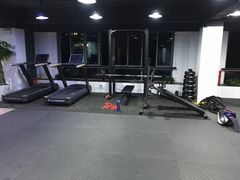 -FIGHTMAN格斗俱乐部(长宁临空店)