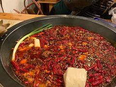 -黄潇洒老火锅(九眼桥宏济巷店)