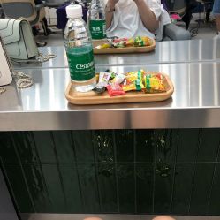 -川和潮人