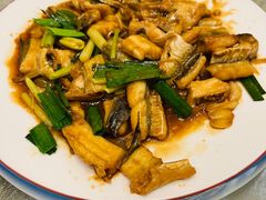 -谊荣海鲜大牌档(石湖店)