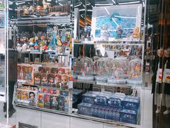-泡泡玛特POPMART(侨福芳草地店)