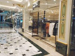 -COS(月星环球港店)