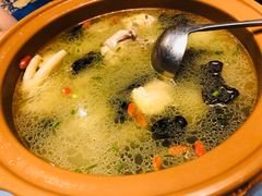 -假日花园主题餐厅