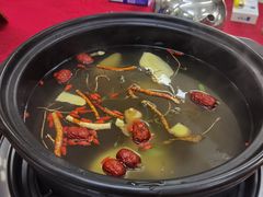 -花苑美食横琴生蚝火锅(拱北粤华路店)