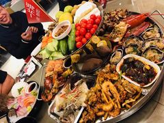 -日进一片海.生腌海鲜火锅.宵夜烧烤(三里屯总店)