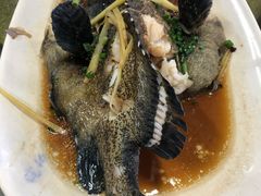 -四川小胡子海鲜(丁村万人海鲜广场店)