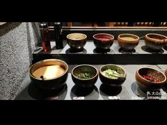 自助调料区-呷哺呷哺(通辽万达店)