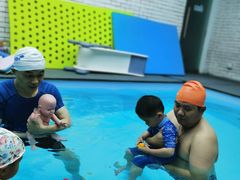 -IBOBI亲子游泳俱乐部(华侨城中心)