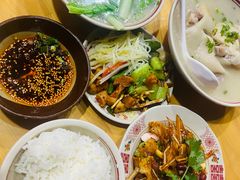 -老方桌烂蹄花川菜馆(九龙坡店)