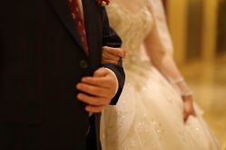 -MANLI BRIDAL婚纱