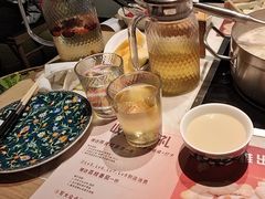 -尚尚仙·酸汤猪手·猪肚鸡火锅(华联万柳购物中心店)