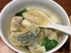 鸡汤全家福馄饨-上海人家花樣年华(中山公园店)