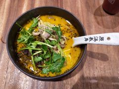 软酸汤酸菜猪肚面-和府捞面(东直门银座店)