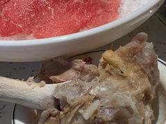 -三人行骨头王火锅(长寿店)
