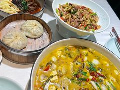 -江城小馆陕南妈妈菜·全球旅行餐厅(钟楼店)