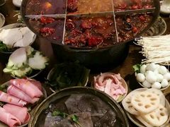 -白乐天毛肚火锅馆(南滨路店)