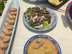 -一只羊·铜锅涮羊肉烧烤