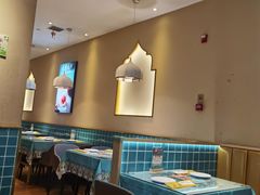 -楼兰古丽·新疆拌面·清真(华阳城店)