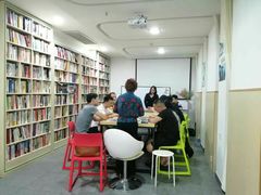 -栖游青年旅舍(华强北地铁站店)