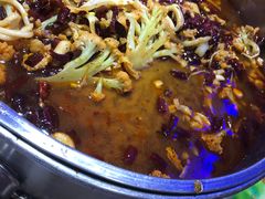 -东记炭炉·海鲜鸡煲(龙华店)