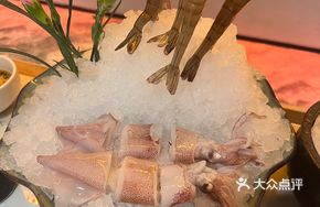 Liaodong Bay Shrimp and Dongshan Island Cuttlefish Platter