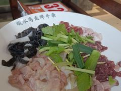 -顺水湾·牛肉牛杂火锅(驾鹤店)