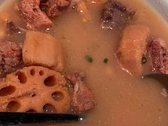 -佬麻雀·新湘菜(珠海金发购物中心店)