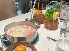 -煲王粤菜餐厅(中侨中心店)