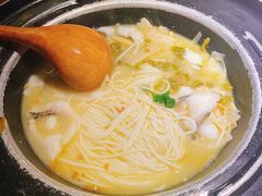 -九锅一堂酸菜鱼(新南凯德直营店)